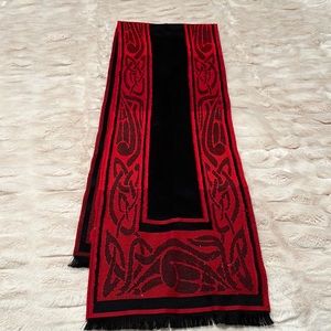 Molina by Jimmy Hourihan scarf